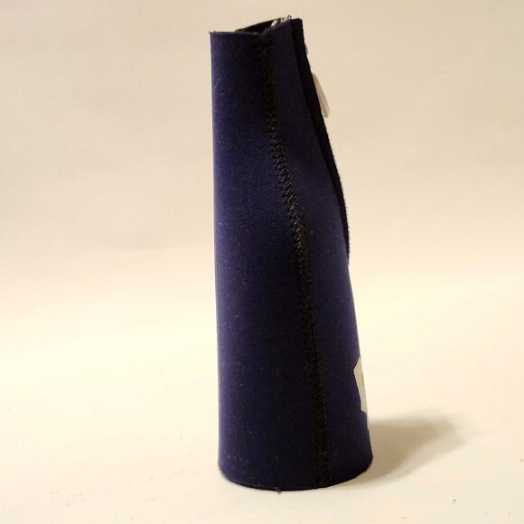 TORONTO Maple Leafs Beer Bottle Drink Koozie 1/4 Zip NHL Navy Koozie - Picture 2 of 5